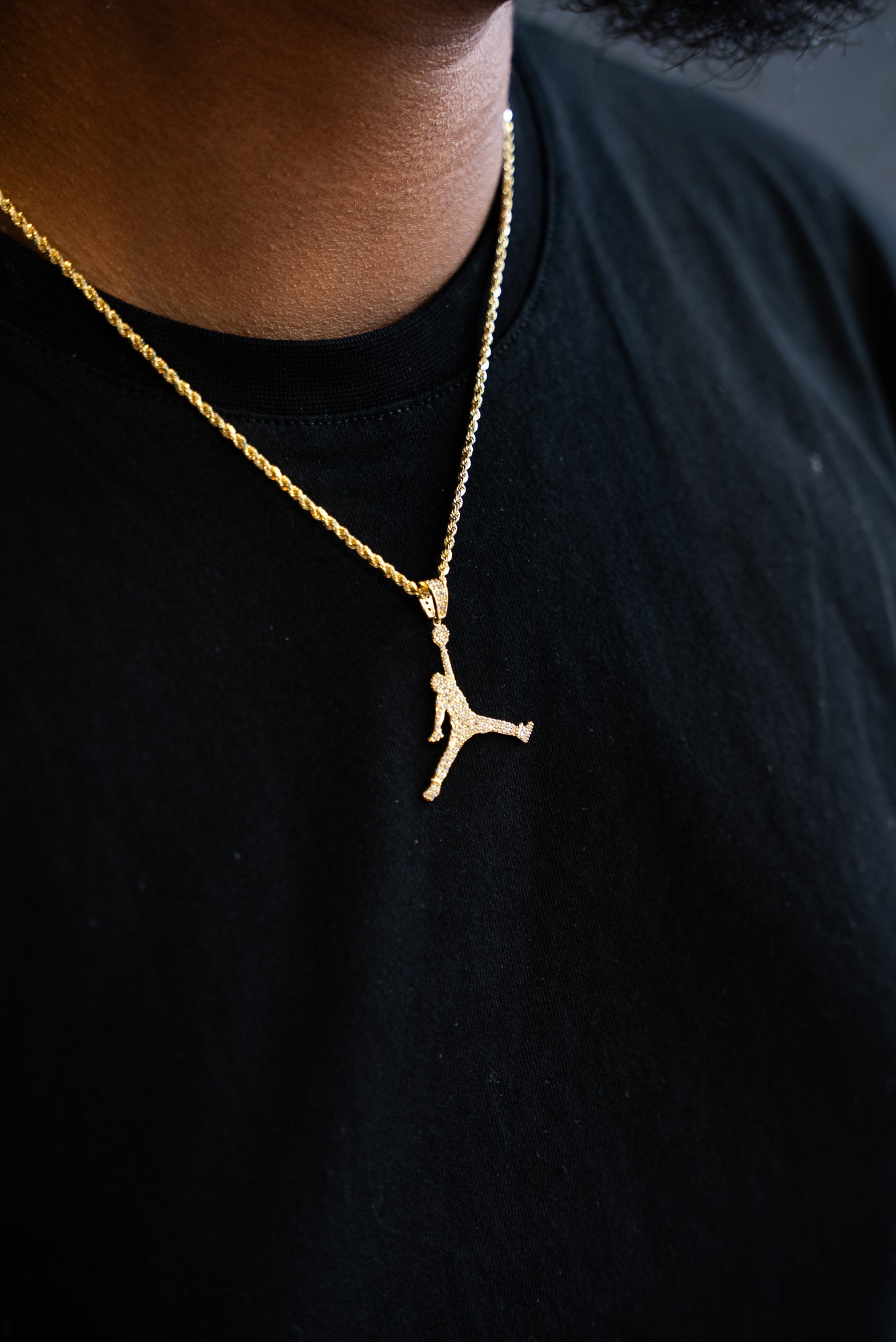 14K HOLLOW ROPE CHAIN + JORDAN PENDANT