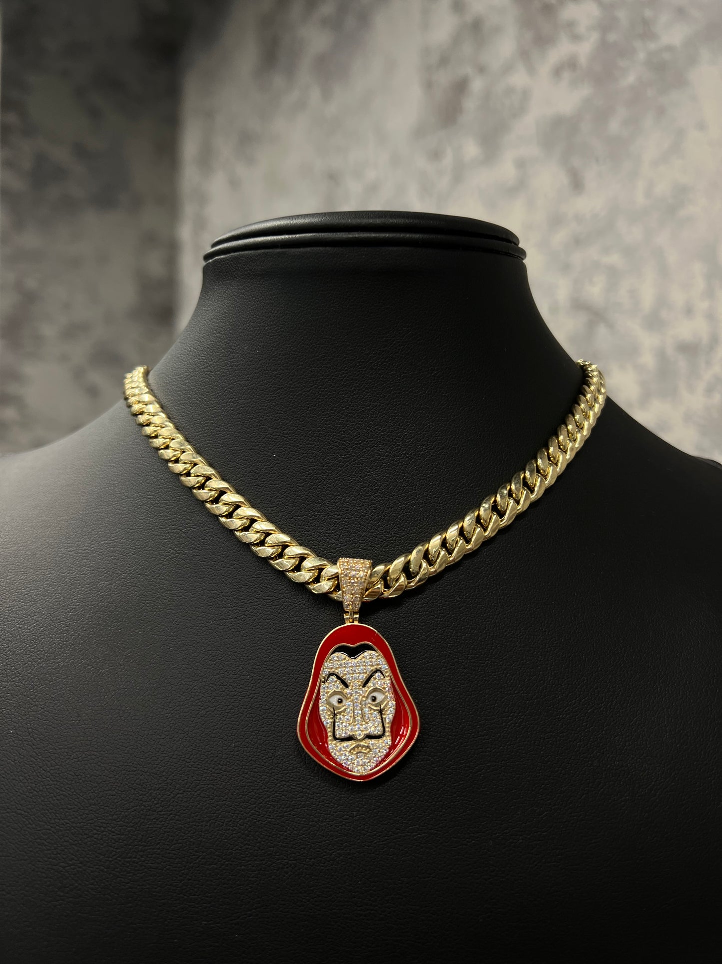 14K CHOCKER WITH THE RED MASK PENDANT