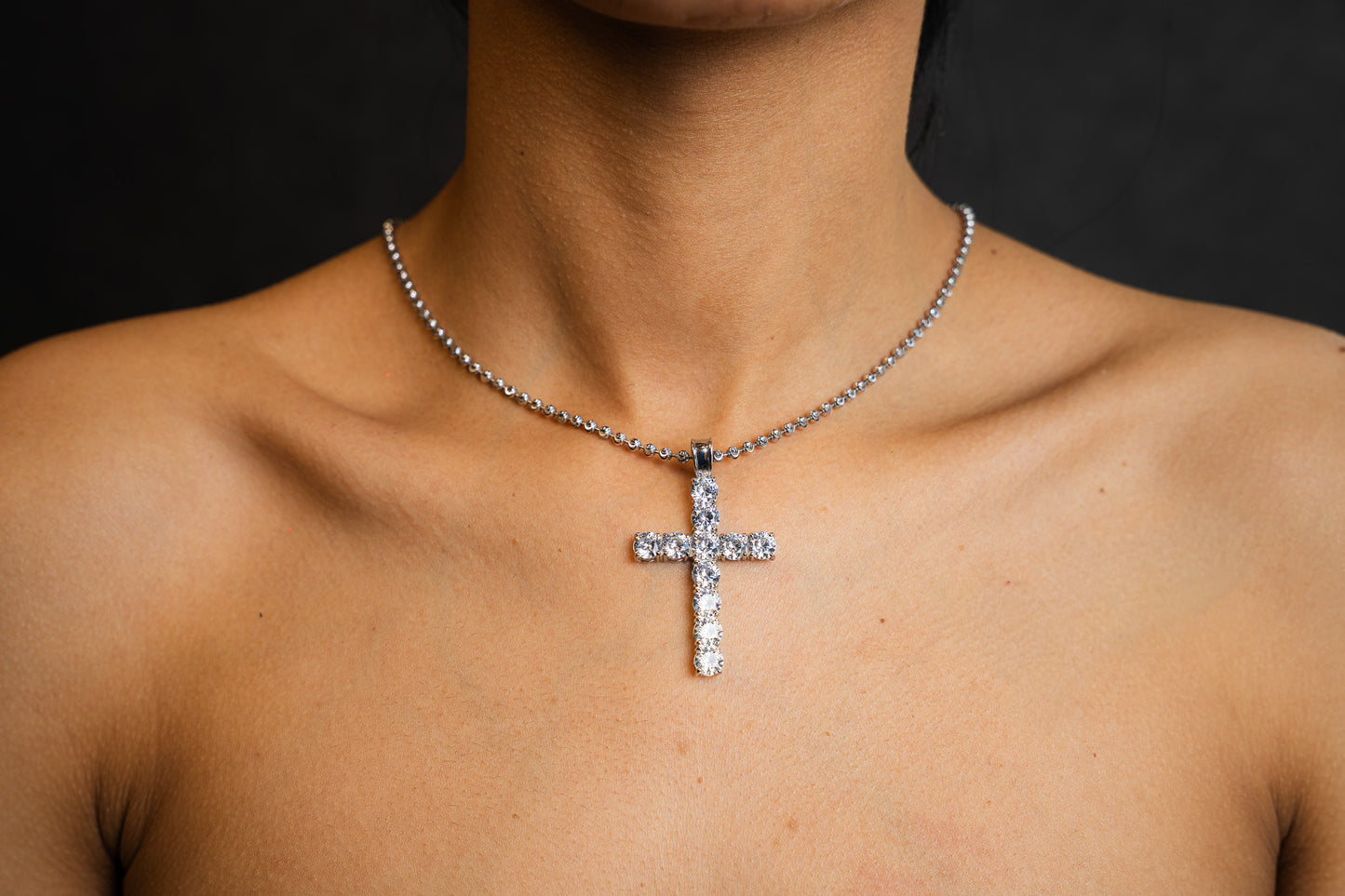 925 MOISSANITE CROOS