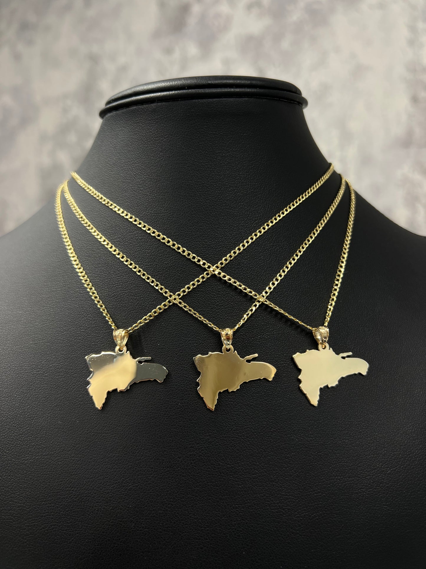 14K HOLLOW CUBAN CHAIN WITH DR “ MAP” PENDANT