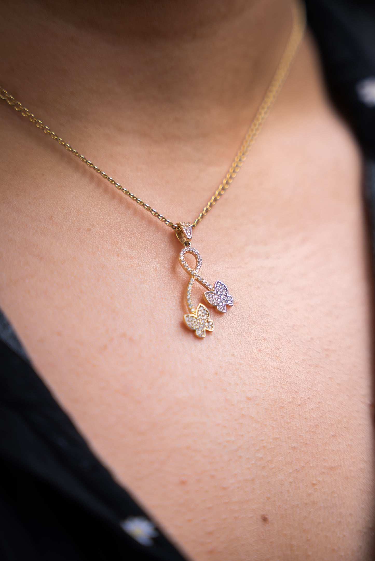 14K HOLLOW CUBAN CHAIN + FANCY PENDANT