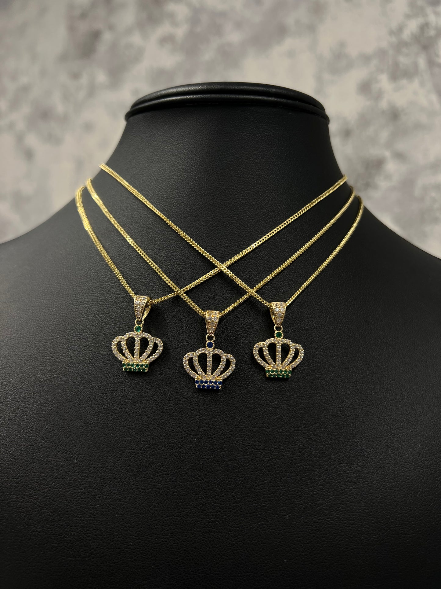 14K FRANCO CHAIN WITH CROWN PENDANT “ GREEN AND BLUE”