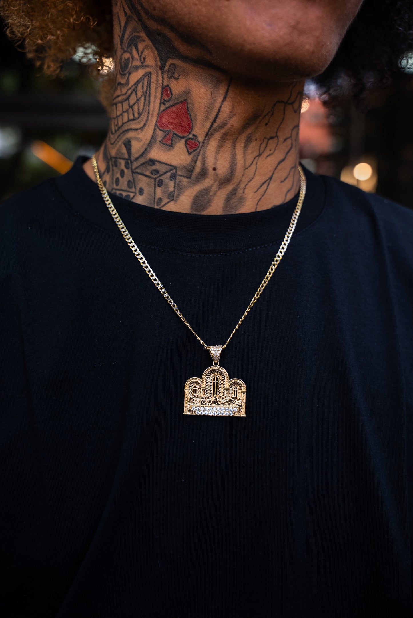 14K HOLLOW CUBAN CHAIN AND SANTA CENA PENDANT