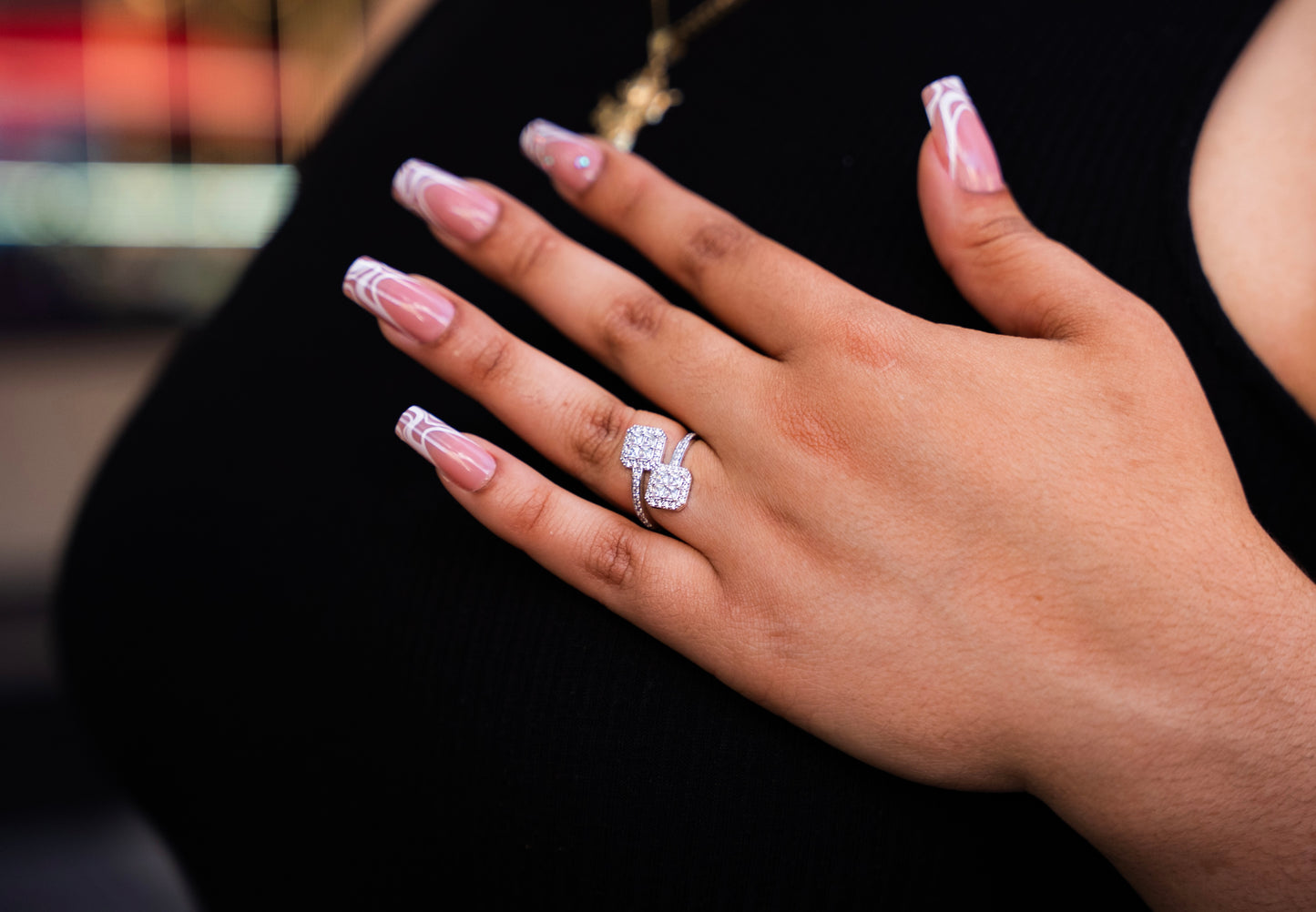 14K WHITE GOLD RING