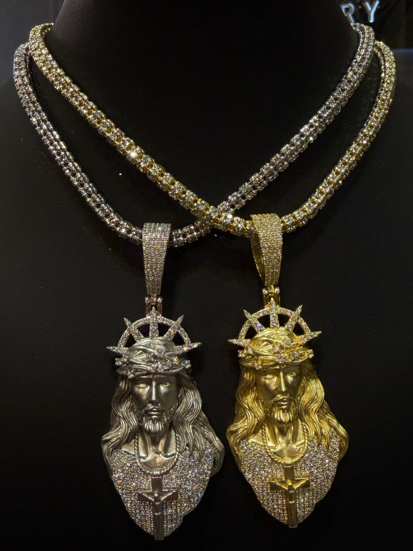 14K GOLD PLATED ICE CHAIN WITH JESUS PENDANT