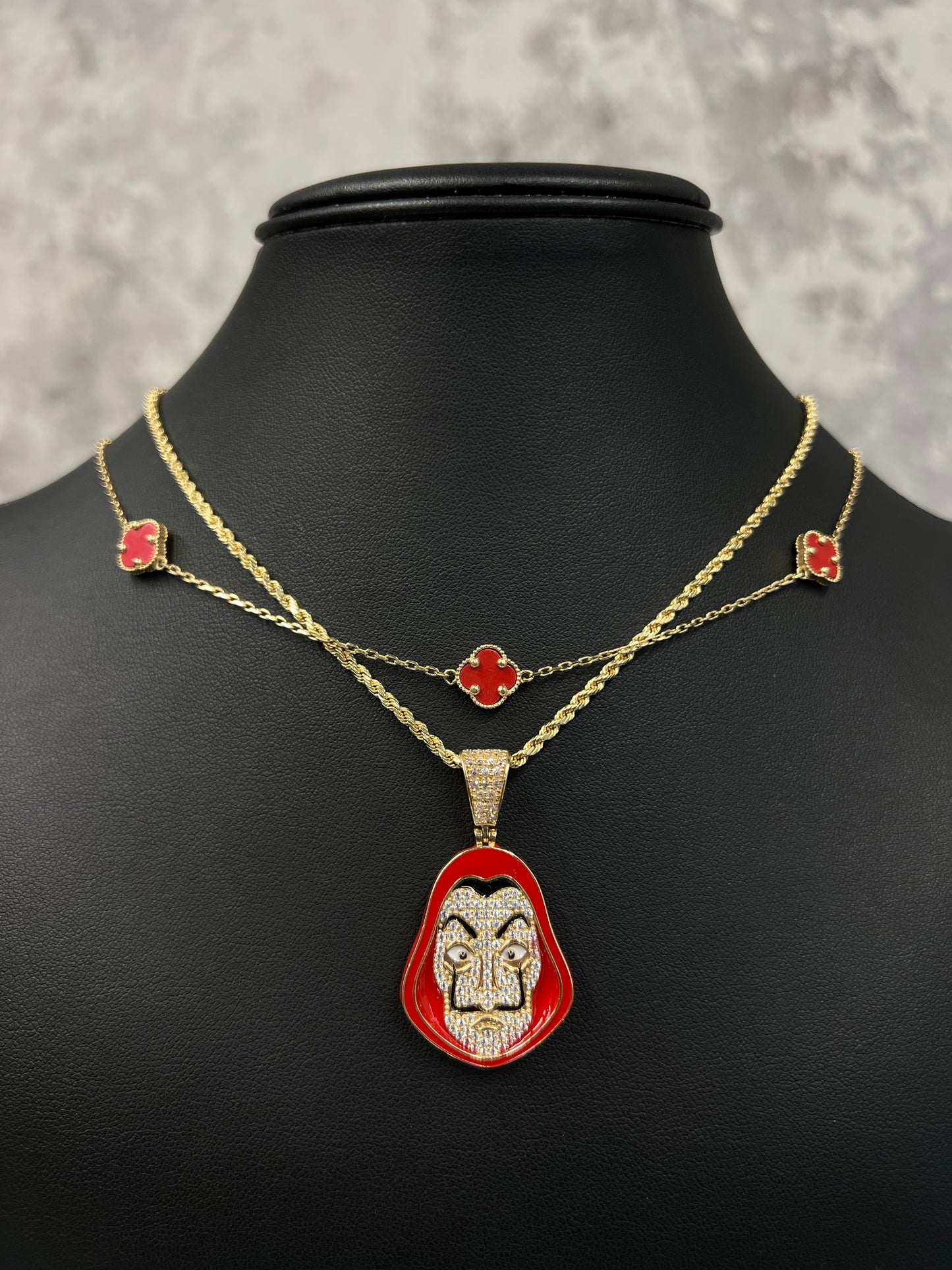 14K LUXURY CHOCKER AND HOLLOW ROPE CHAIN WITH RED MASK PENDANT
