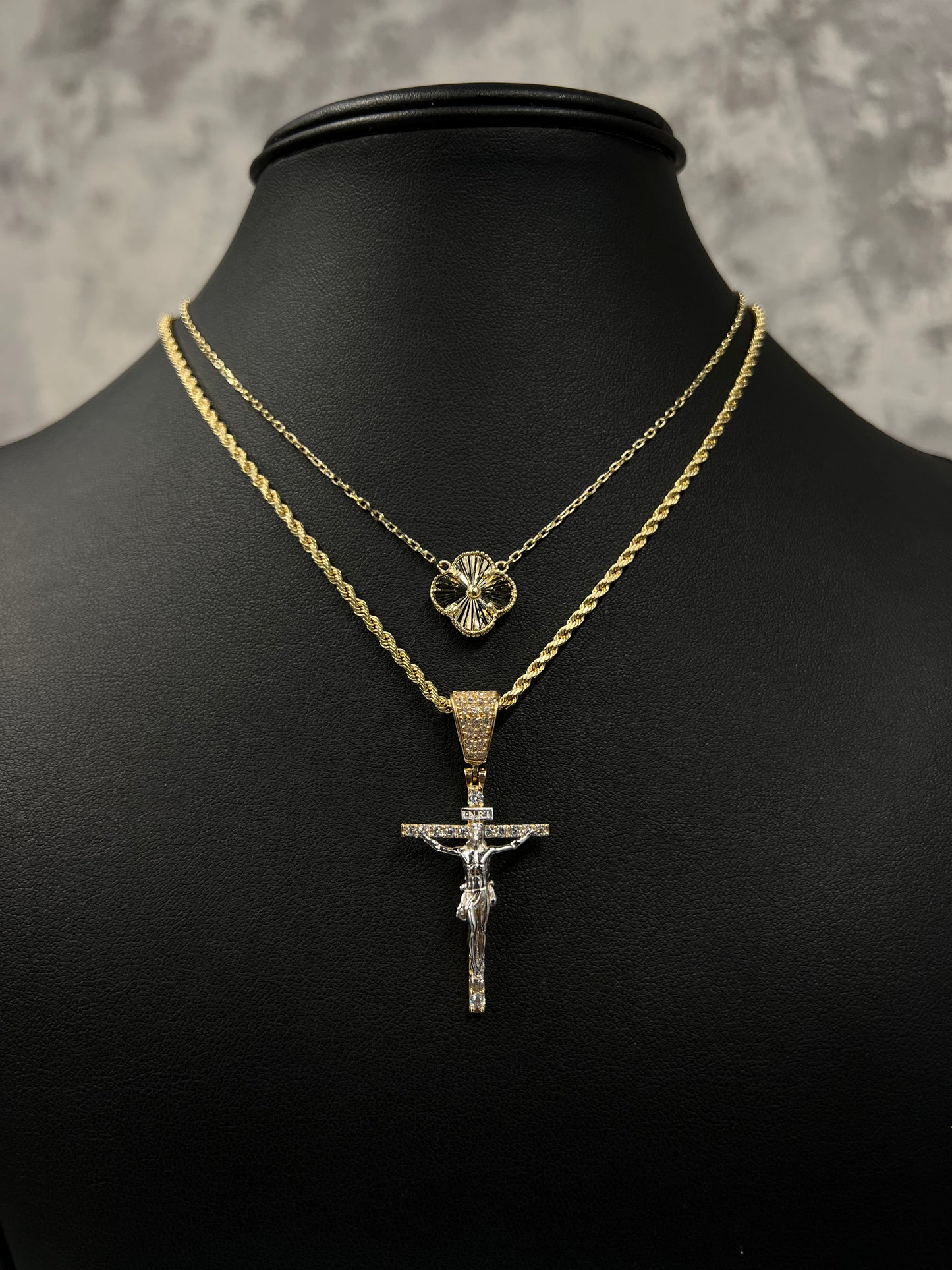 14K SET LUXURY NECKLACE AND HOLLOW ROPE CHAIN WITH CROSS PENDANT