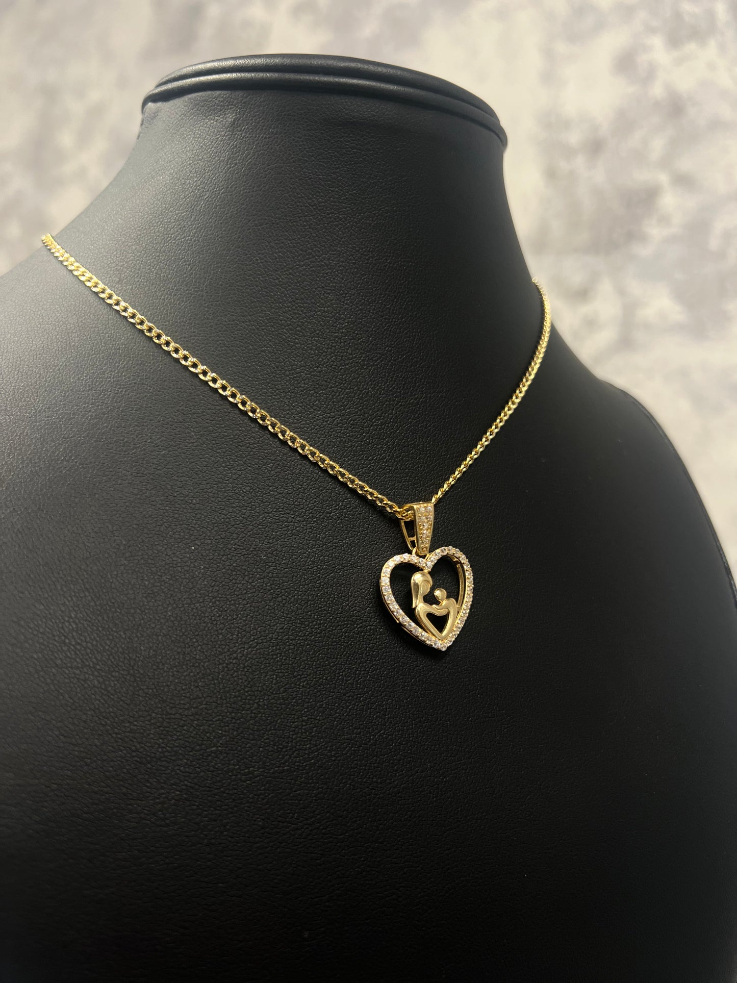 14K CUBAN CHAIN “TWO TONES” WITH HEART PENDANT