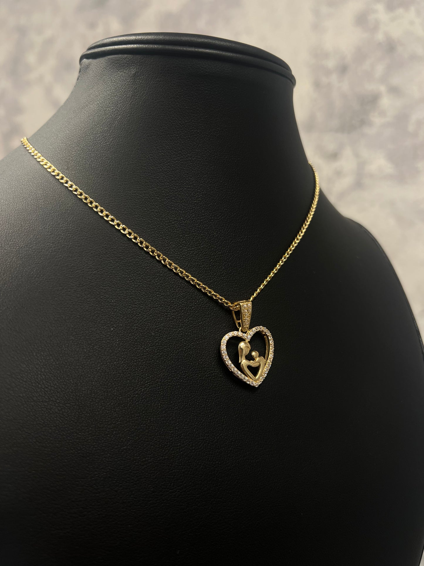 14K CUBAN CHAIN “TWO TONES” WITH HEART PENDANT