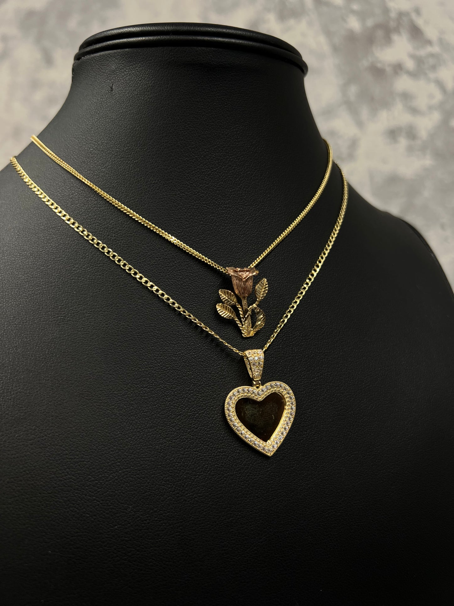 14K SET FRANCO CHAIN WITH ROSE PENDANT AND HOLLOW CUBAN CHAIN WITH HEART PICTURE PENDANT (4PCS)
