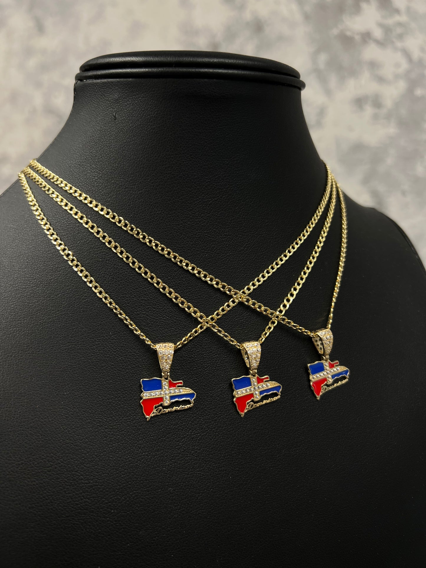 14K CUBAN CHAIN WITH DR PENDANT