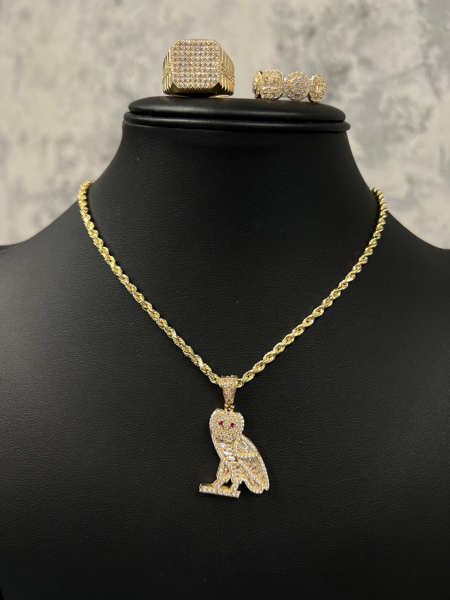 14K SET HOLLOW ROPE CHAIN WITH TWO RINGS