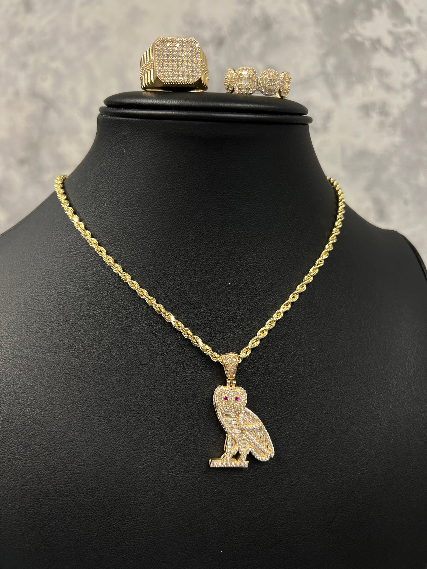14K SET HOLLOW ROPE CHAIN WITH TWO RINGS