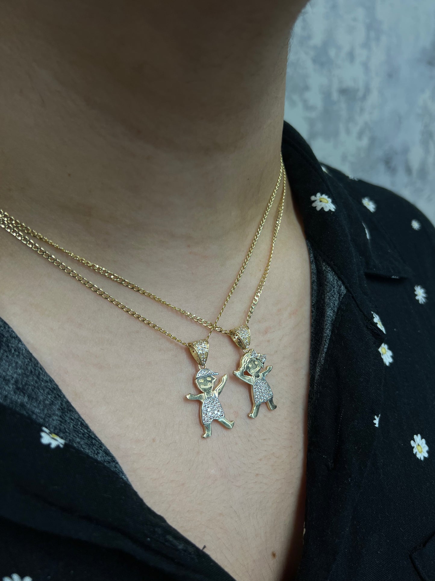 14K HOLLOW CUBAN CHAIN WITH GIRL-BOY PENDANT