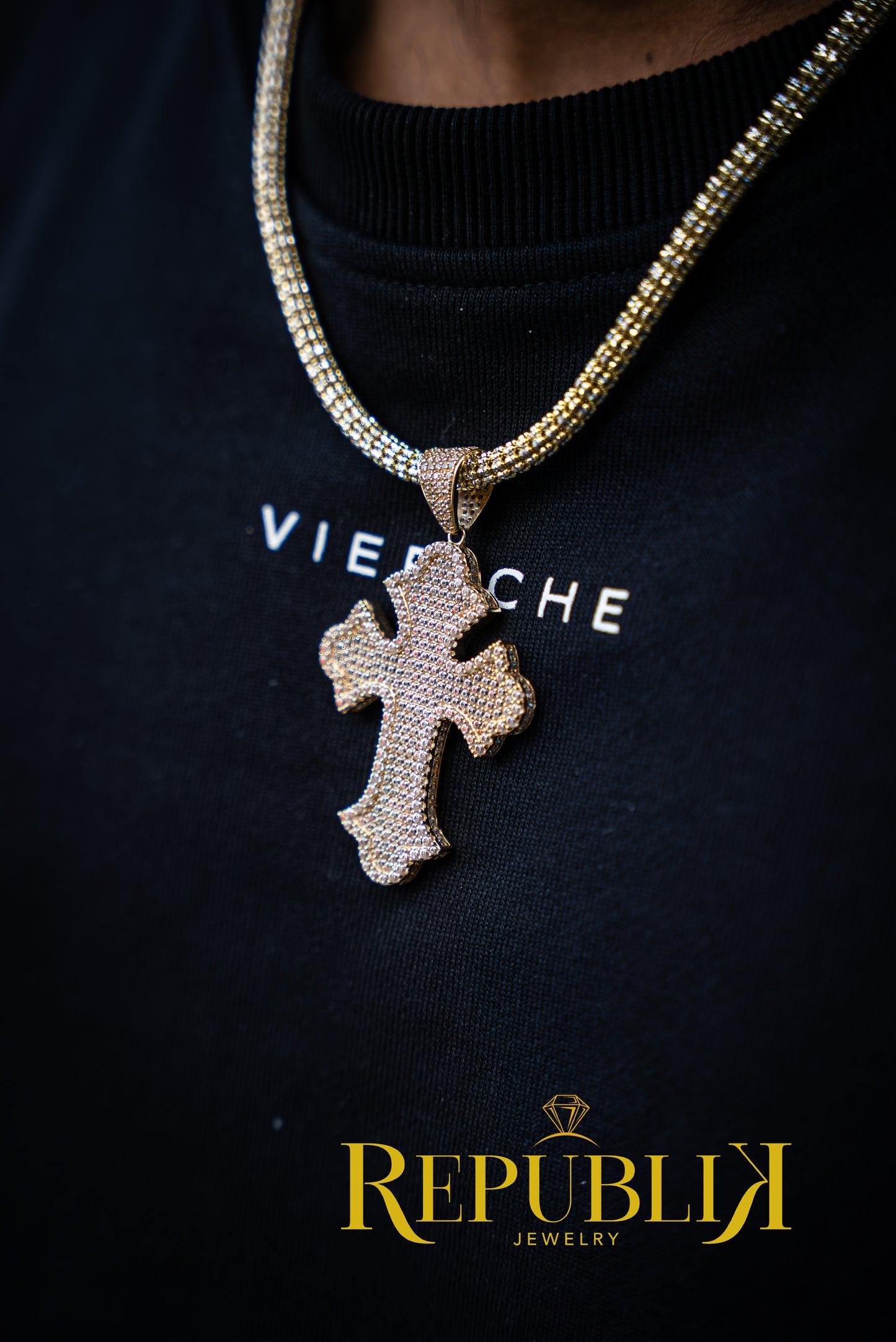 14K ICE CHAIN WITH CROSS PENDANT