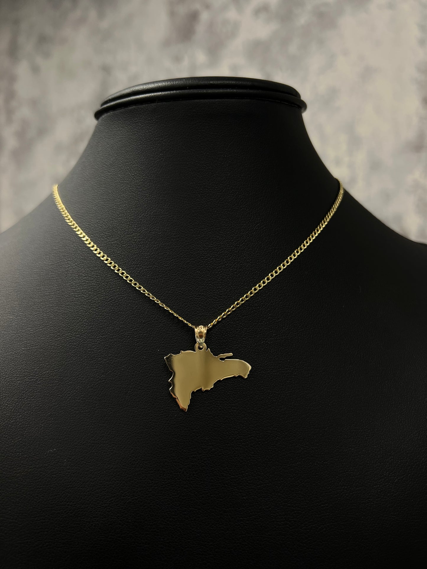 14K HOLLOW CUBAN CHAIN WITH DR “ MAP” PENDANT