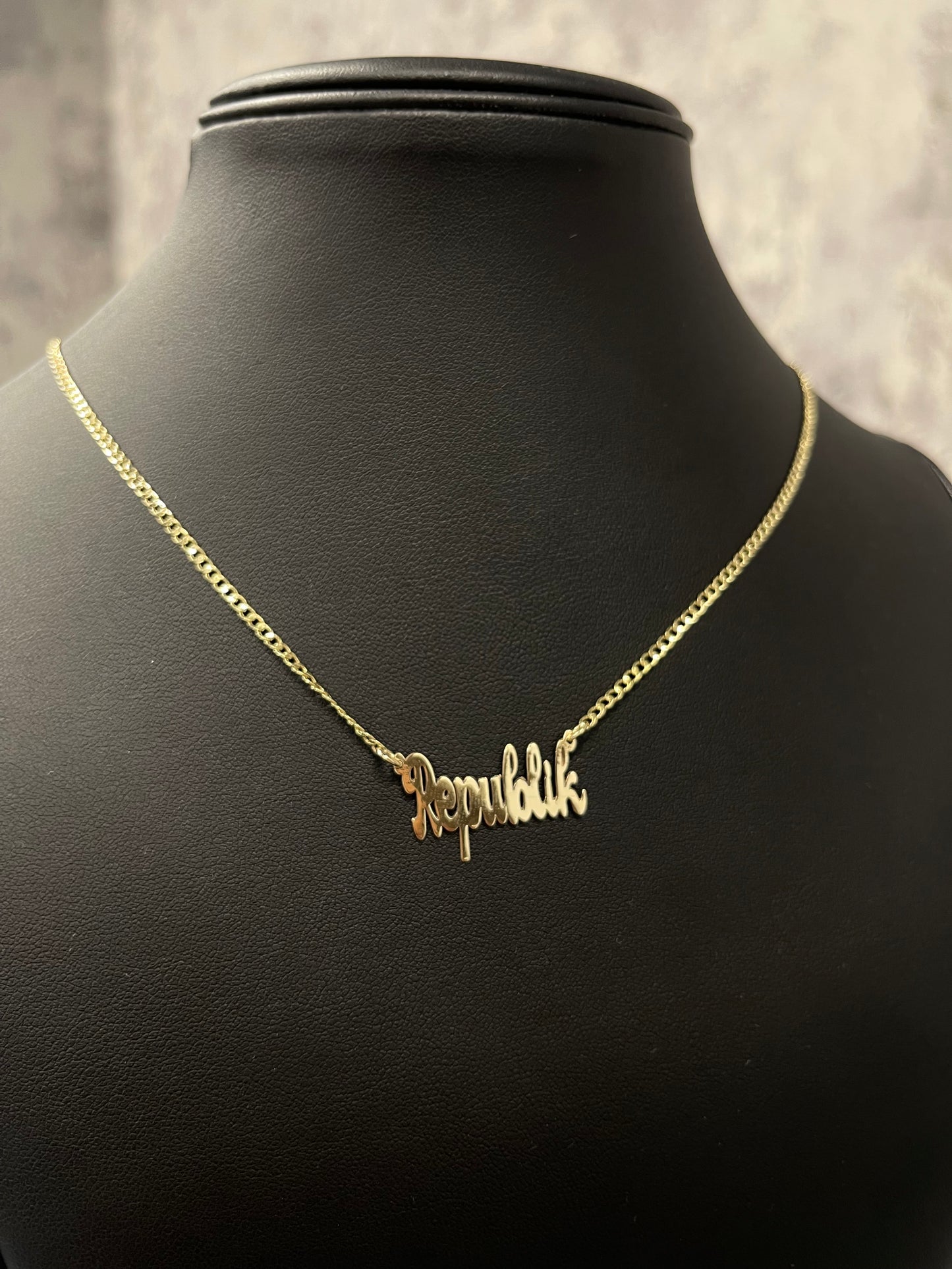 14K HOLLOW CHAIN WITH CUSTOMIZE NAME