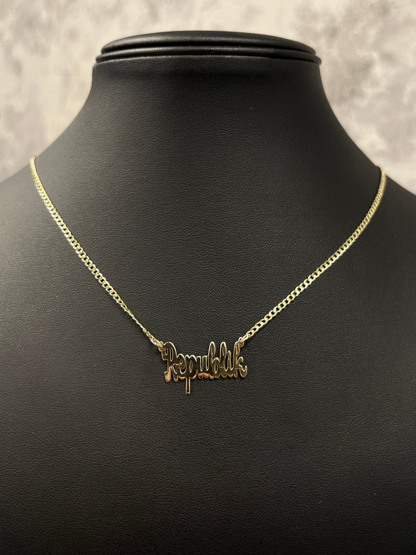 14K HOLLOW CHAIN WITH CUSTOMIZE NAME