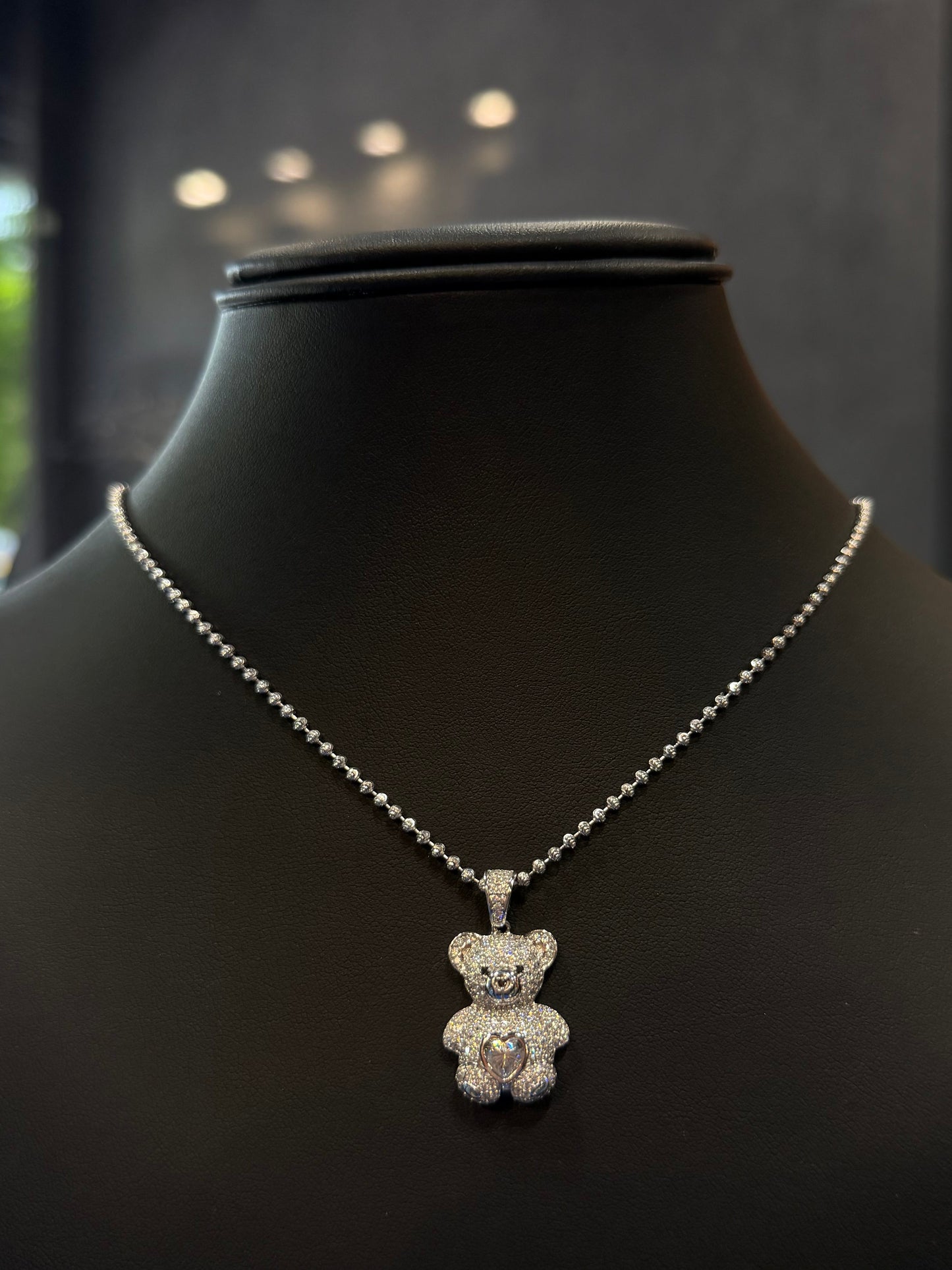 925 MOISSANITE PENDANT & MOON CUT CHAIN