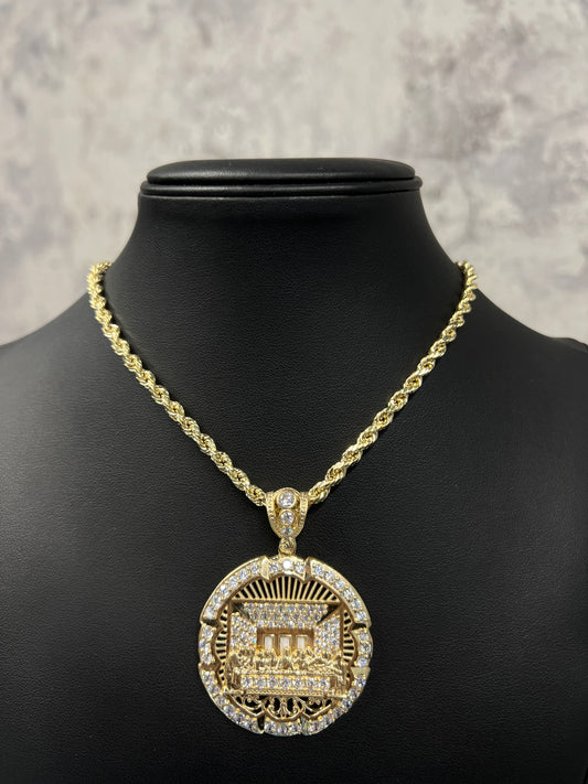 14K HOLLOW ROPE CHAIN WITH SANTA CENA PENDAT
