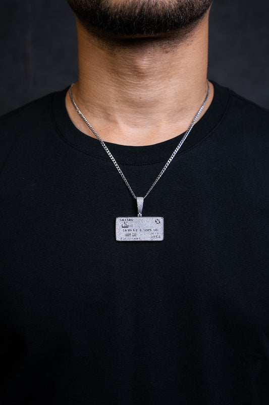 925 CHASE PENDANT