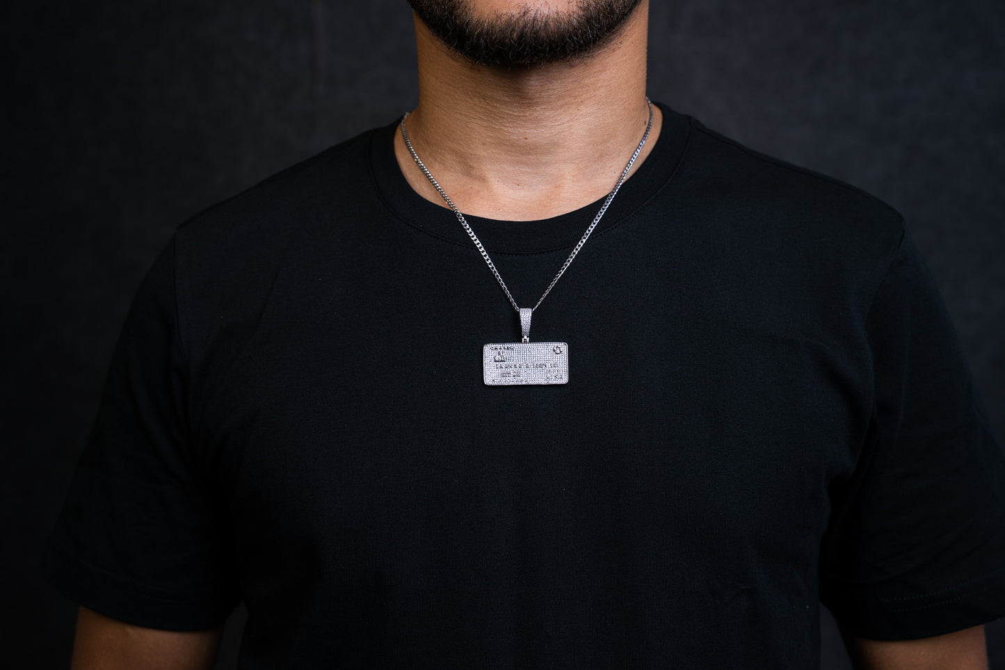 925 CHASE PENDANT