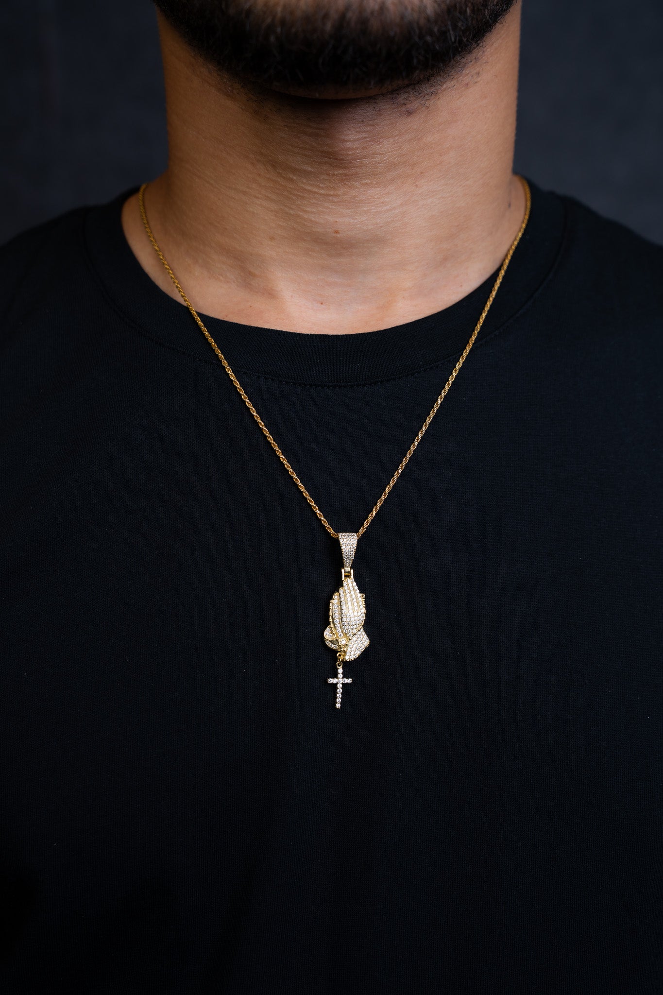 925 SOLID ROPE CHAIN WITH HANDS PENDANT