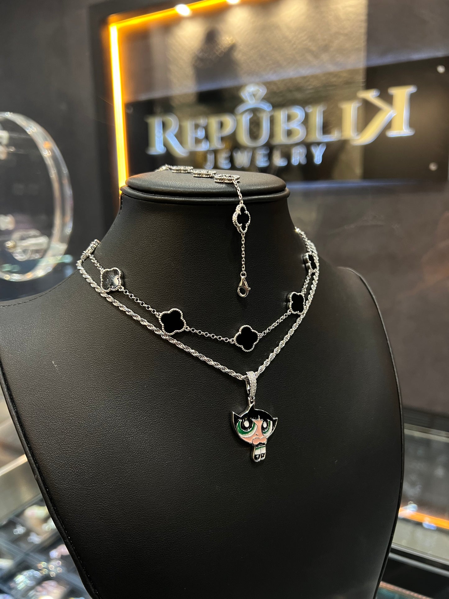 925 TREBOL SET WITH SOLID ROPE CHAIN AND PENDANT