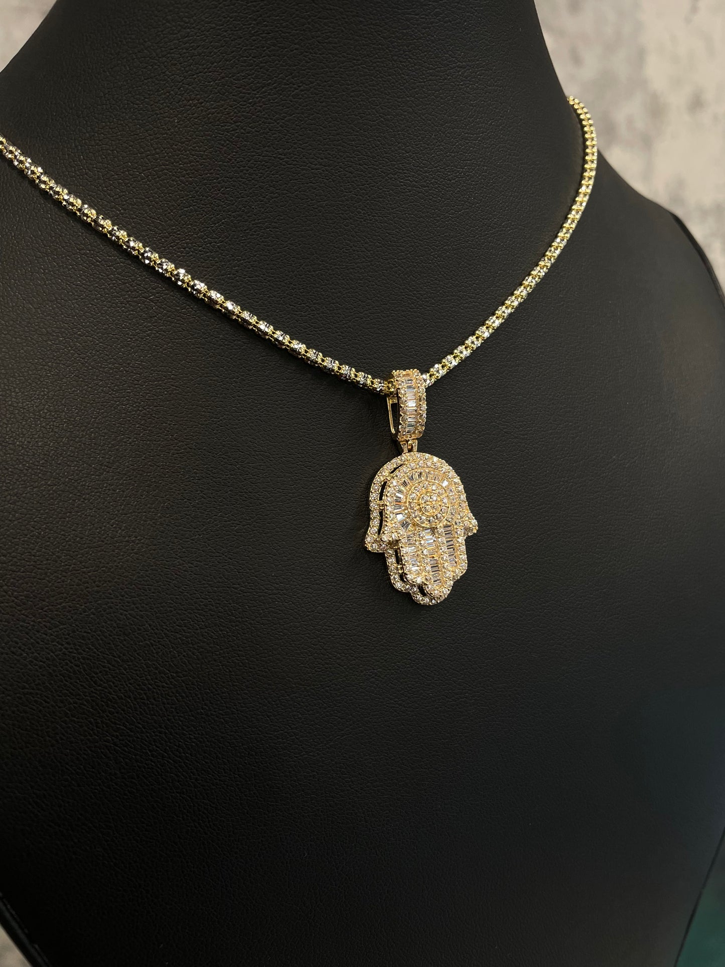 14K ICE CHAIN 2.5 MM WITH HAMSA PENDANT