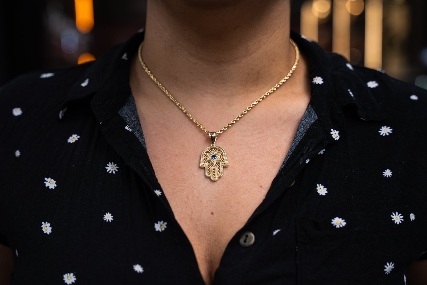 14K HOLLOW ROPE CHAIN WITH HAMSA PENDANT